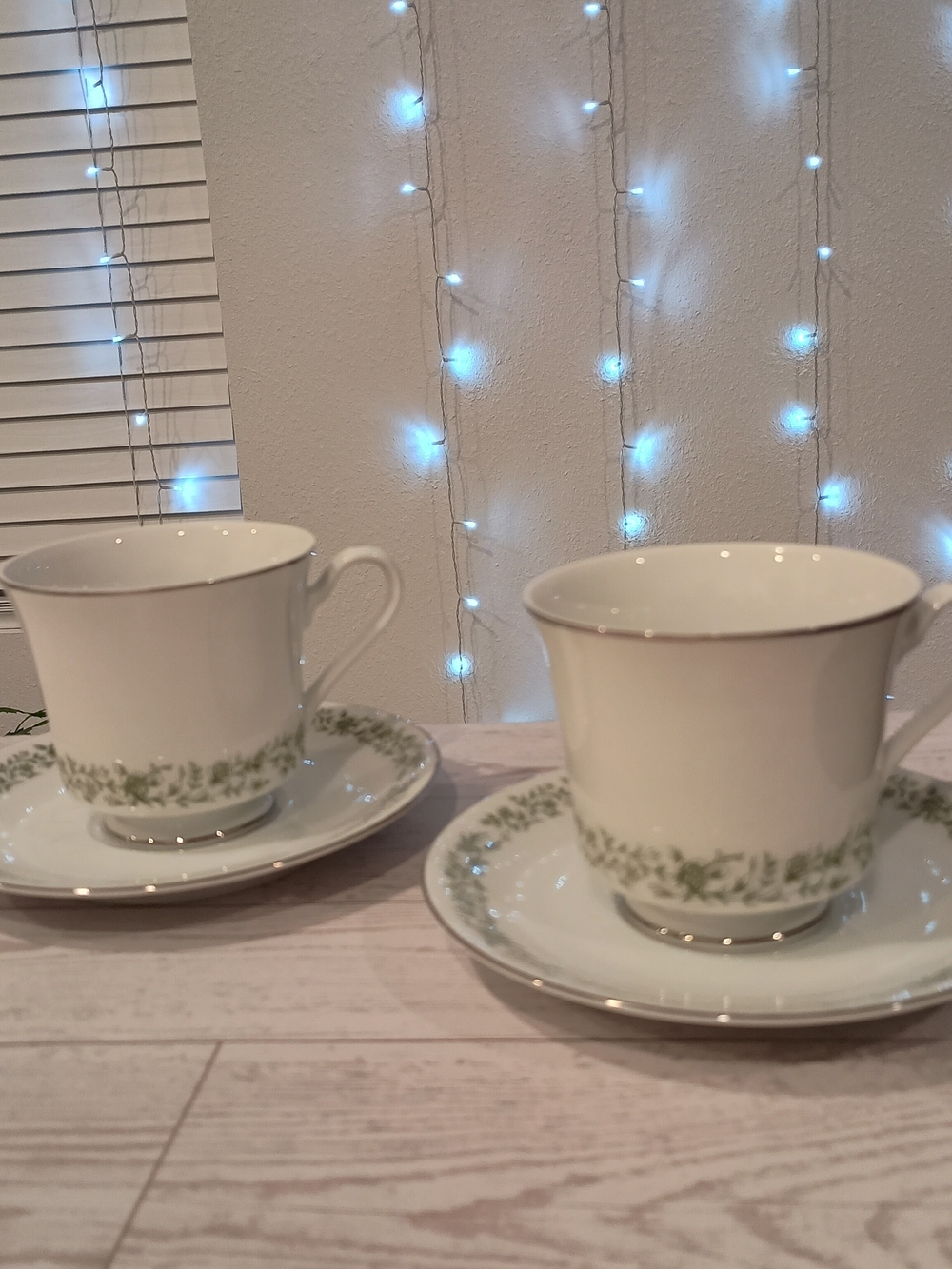Mikasa Montclair (G9059) Set Of 2 Tea Cups And Saucers * Sage Green Floral Vine